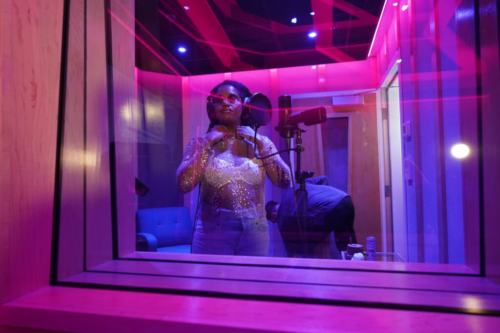 How to mix rap vocals