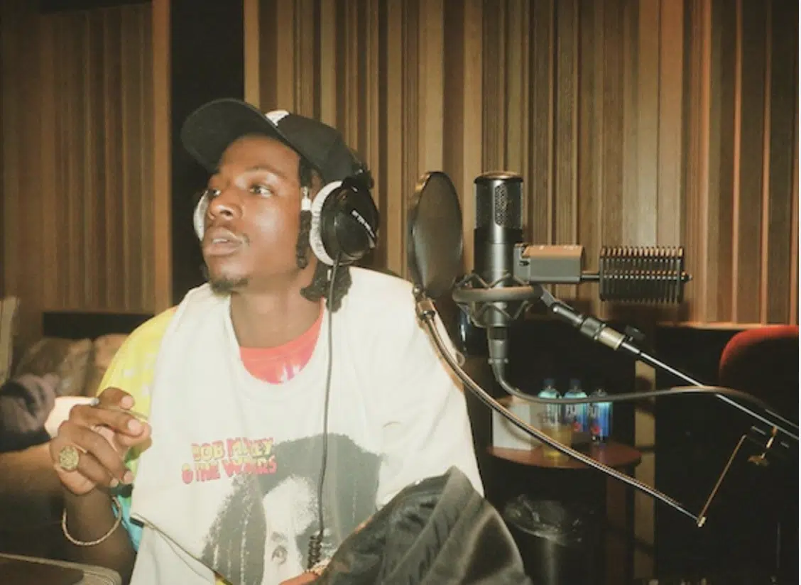 Rappers: Joey Bada$$ with Sony C800G