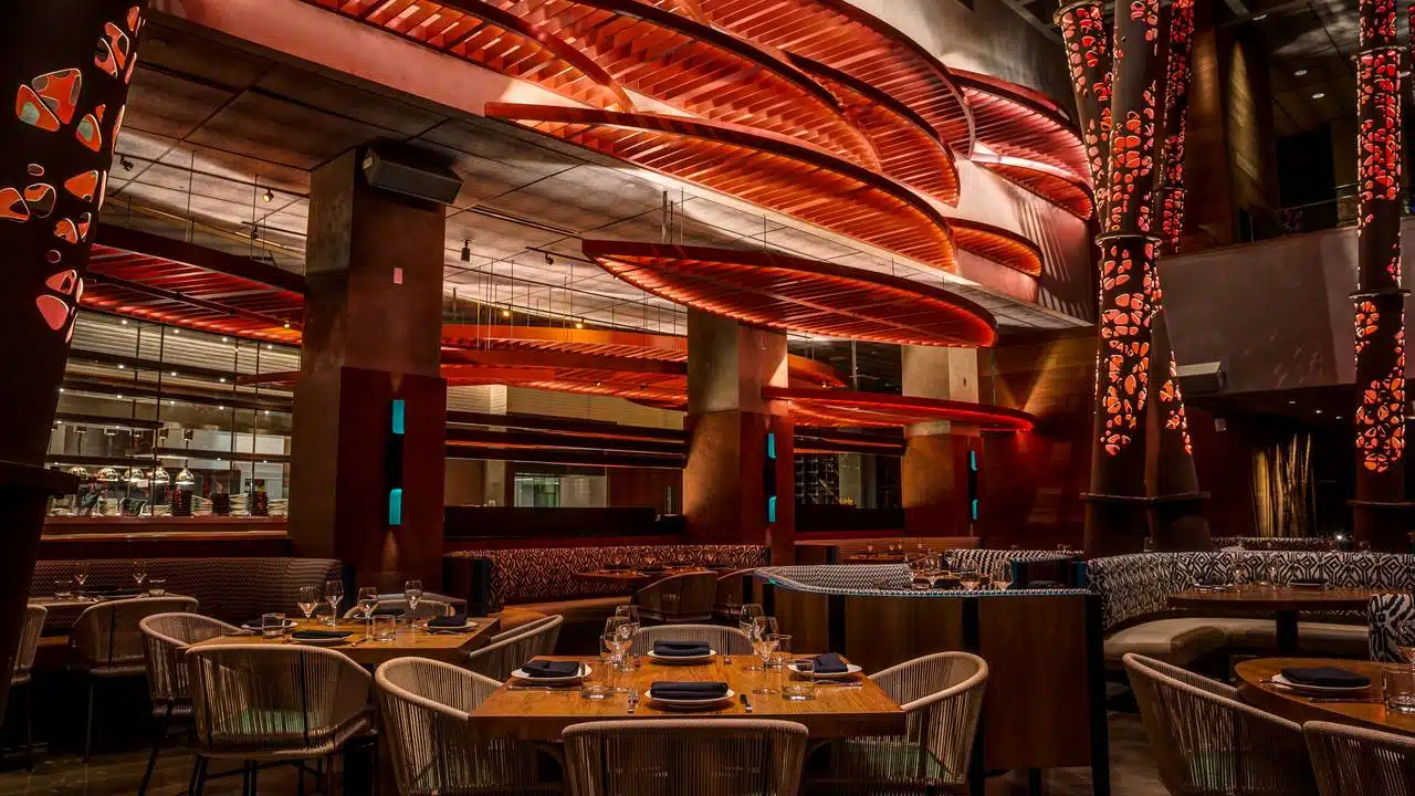 Komodo Restaurant